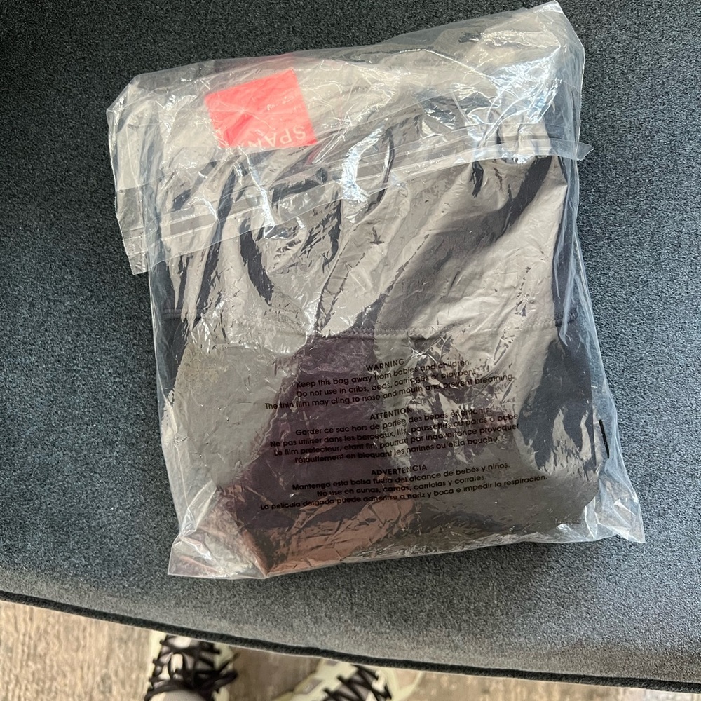 Nwt Spanx “The Get Moving Skort” - image 5